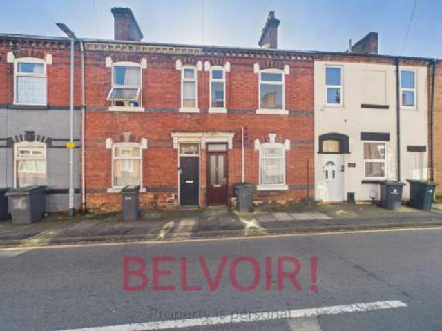 3 bedroom Terraced House To Let