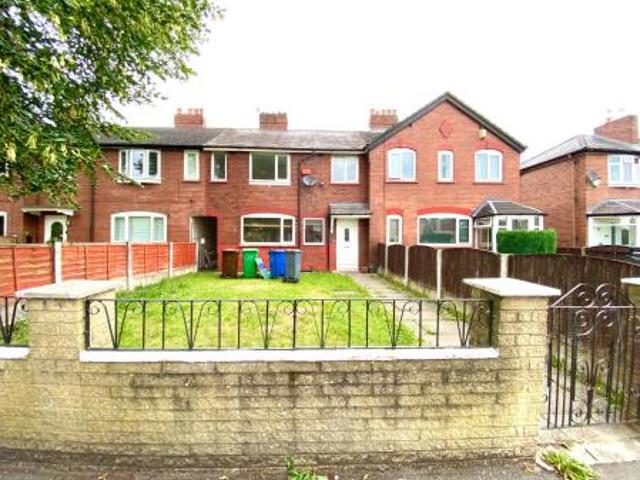 3 bedroom Terraced House To Let