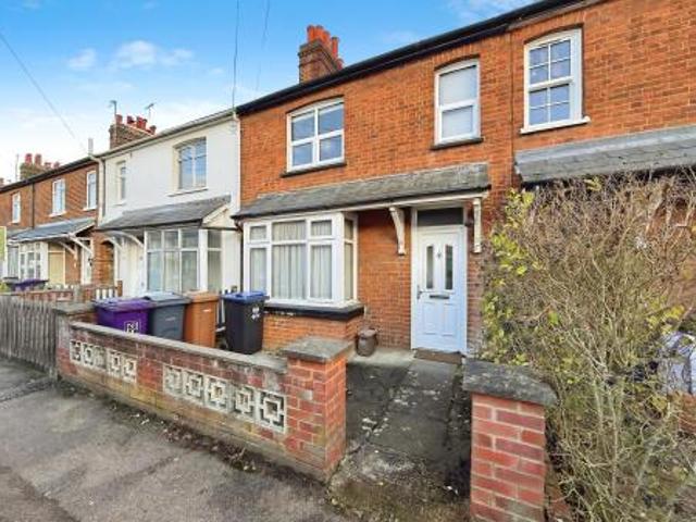 3 bedroom Terraced House To Let