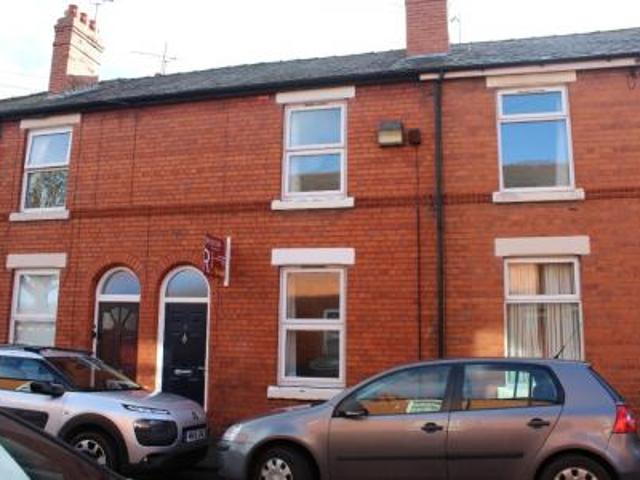 3 bedroom Terraced House To Let