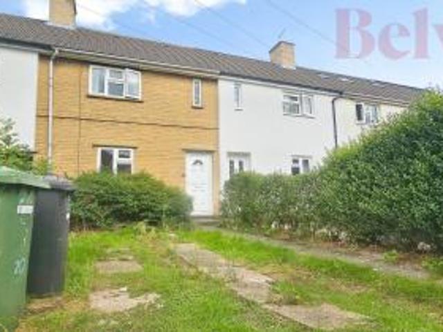 3 bedroom Terraced House To Let