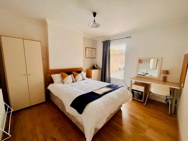 3 bedroom Terraced House To Let