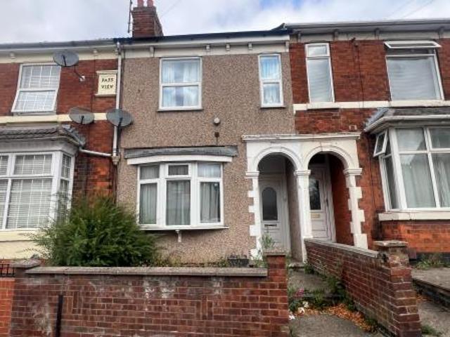 3 bedroom Terraced House To Let