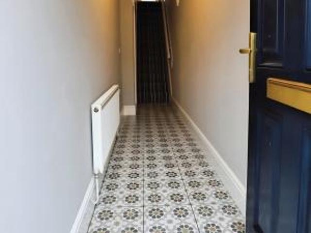 3 bedroom Terraced House To Let
