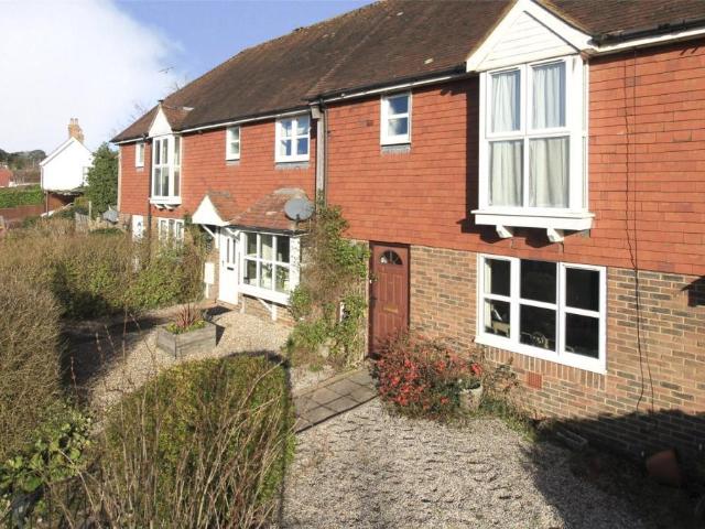 3 bedroom terraced house to rent
