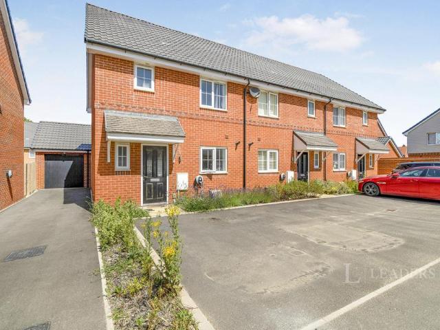 3 bedroom terraced house to rent