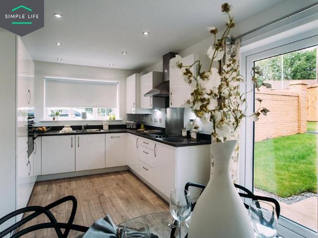3 bedroom terraced house to rent