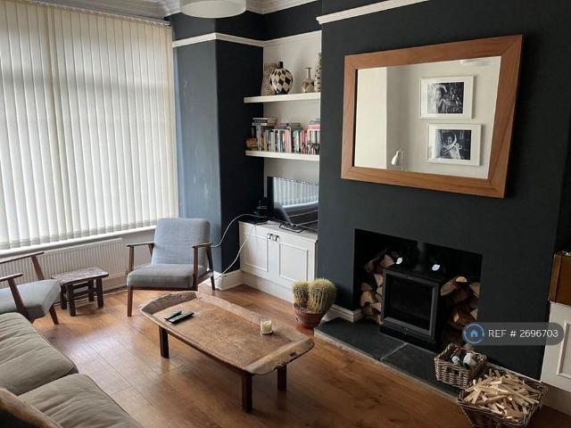 3 bedroom terraced house to rent