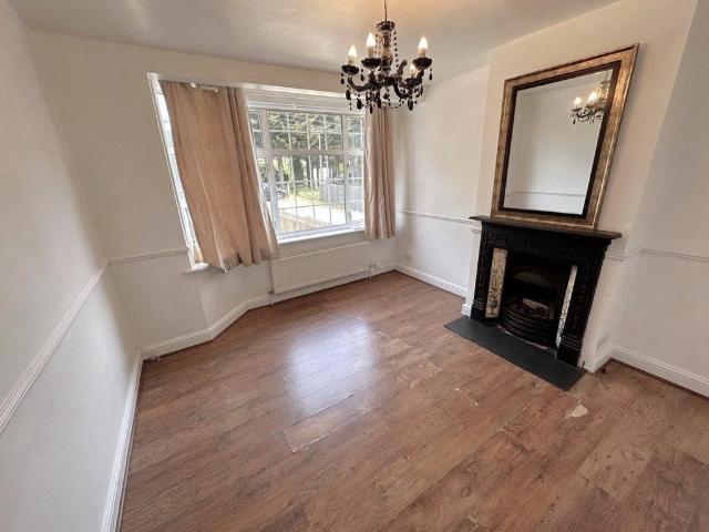 3 bedroom terraced house to rent