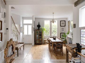 Brondesbury, London, Greater London - Garden