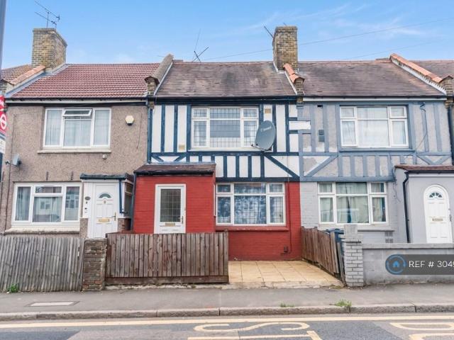 3 bedroom terraced house to rent