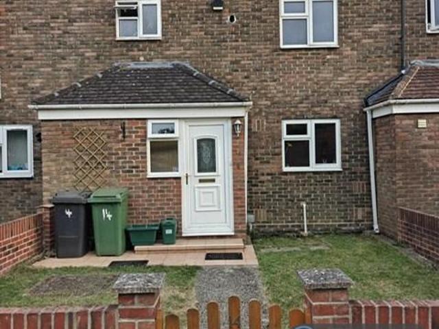 3 bedroom terraced house to rent