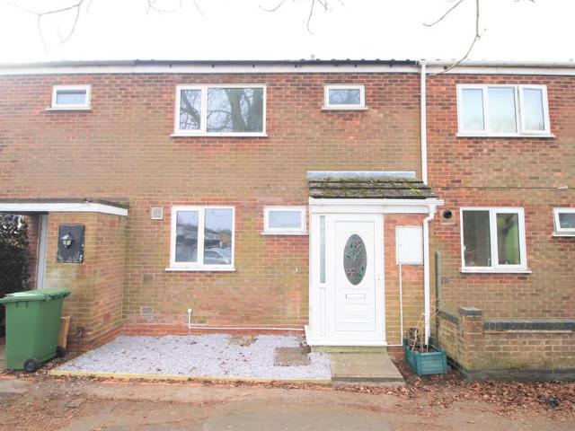3 bedroom terraced house to rent