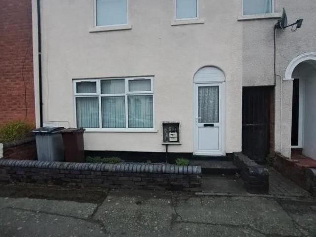 3 bedroom terraced house to rent