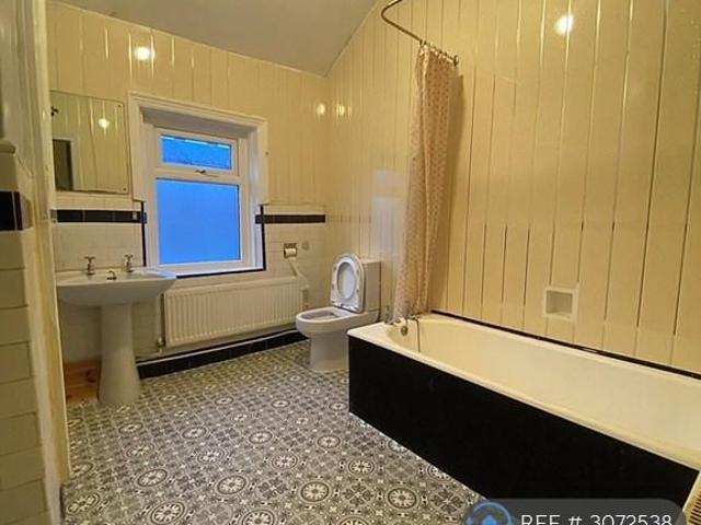 3 bedroom terraced house to rent