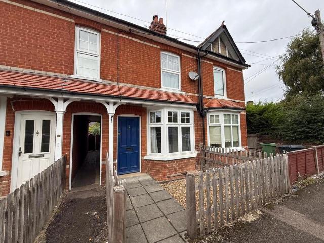 3 bedroom terraced house to rent