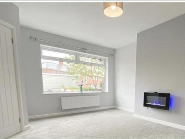 3 bedroom terraced house to rent