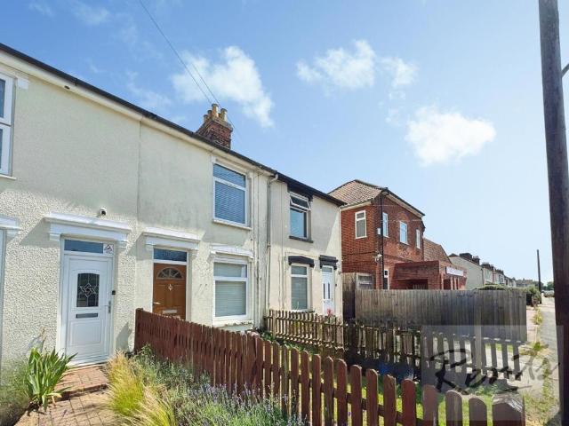 3 bedroom terraced house to rent