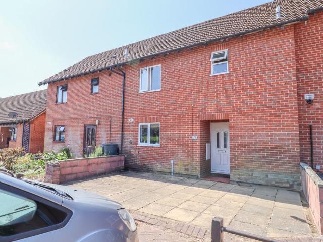 3 bedroom terraced house to rent