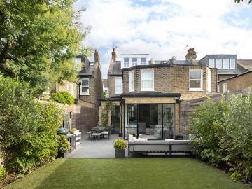3 bedroom terraced house to rent