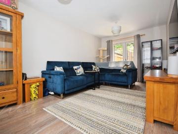 3 bedroom terraced house to rent