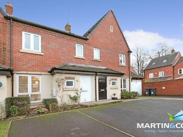3 bedroom terraced house to rent