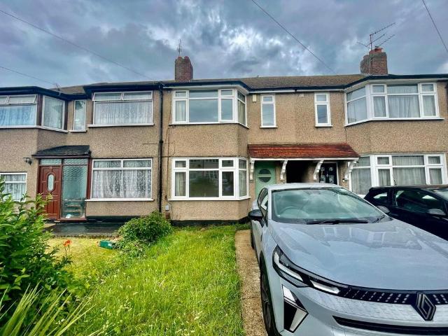 3 bedroom terraced house to rent