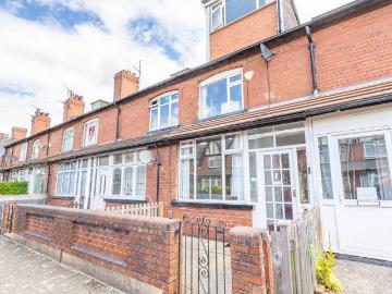 3 bedroom terraced house to rent