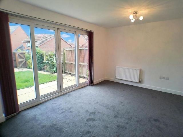 3 bedroom terraced house to rent
