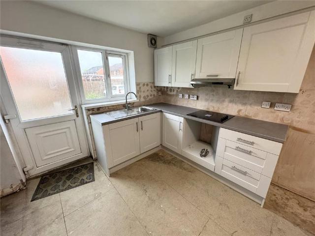 3 bedroom terraced house to rent