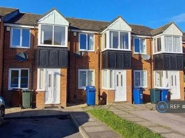 3 bedroom terraced house to rent