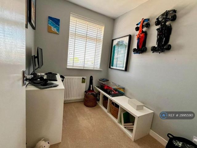 3 bedroom terraced house to rent
