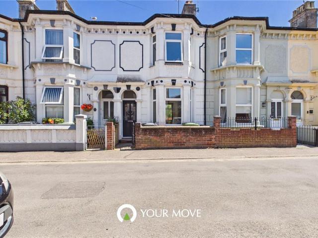 3 bedroom terraced house to rent