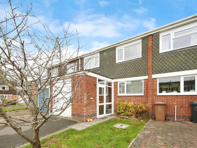 3 bedroom terraced house to rent