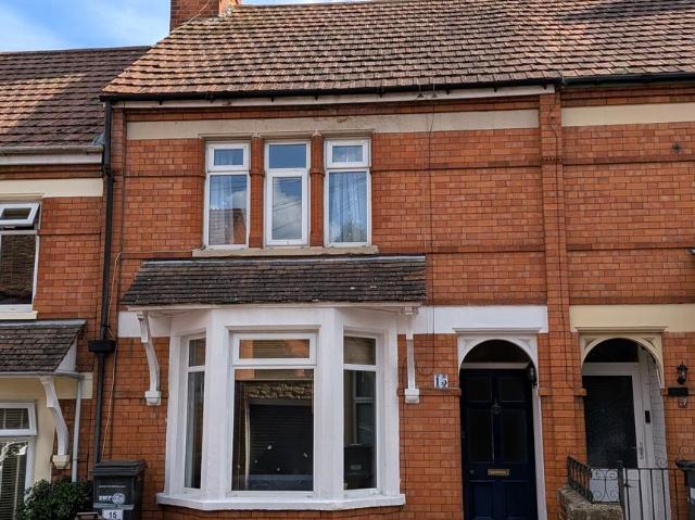 3 bedroom terraced house to rent