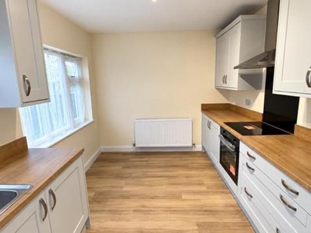 3 bedroom terraced house to rent