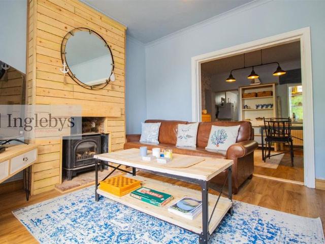 3 bedroom terraced house to rent