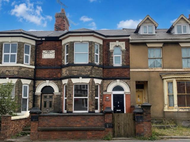 3 bedroom terraced house to rent
