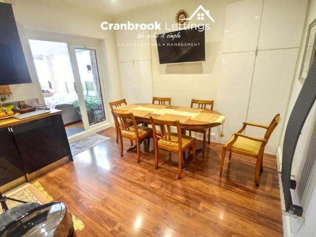 3 bedroom terraced house to rent