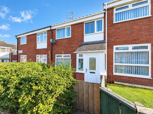 3 bedroom terraced house to rent
