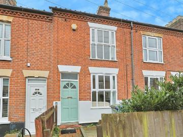 3 bedroom terraced house to rent