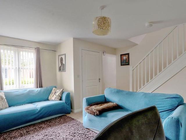 3 bedroom terraced house to rent