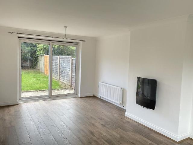 3 bedroom terraced house to rent
