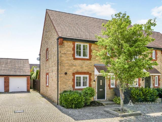 3 bedroom terraced house to rent