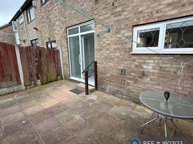 3 bedroom terraced house to rent