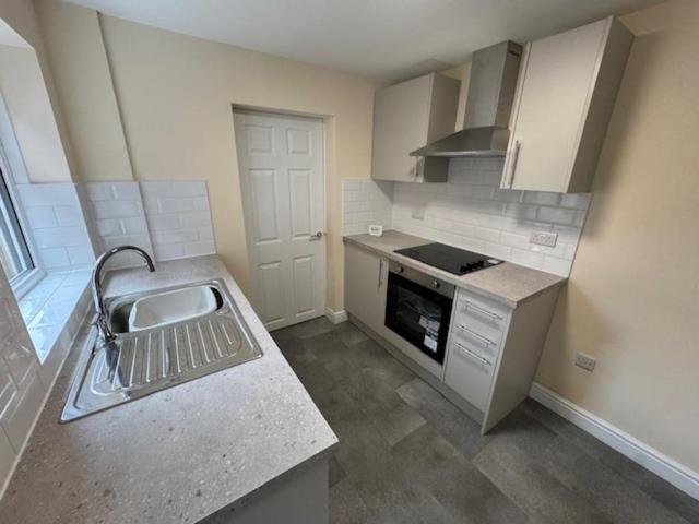 3 bedroom terraced house to rent
