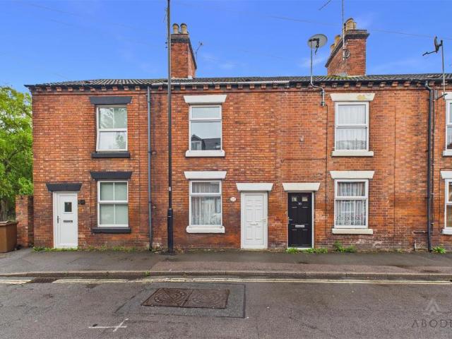 3 bedroom terraced house to rent