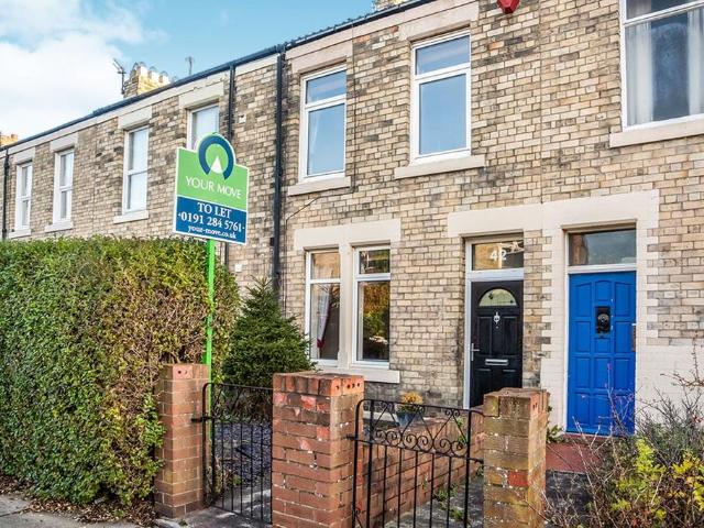 3 bedroom terraced house to rent