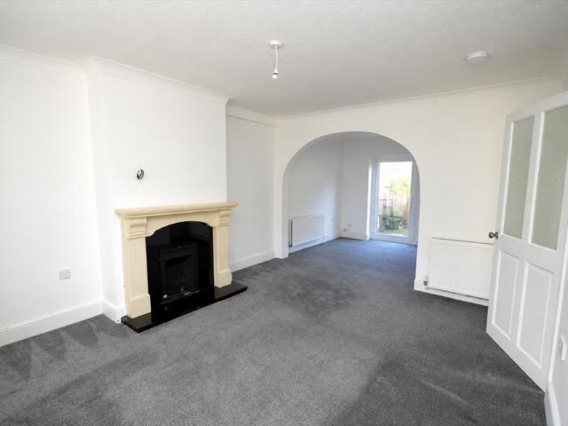 3 bedroom terraced house to rent