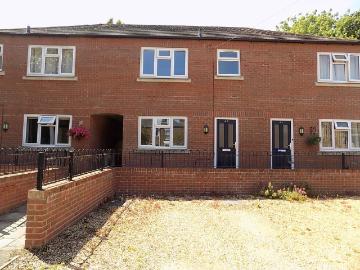 3 bedroom terraced house to rent